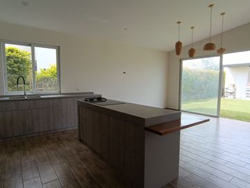 Se Vende Casa de Lujo en Condominio Orgánica – Subtanjalla, Ica