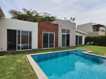 Se Vende Casa de Lujo en Condominio Orgánica – Subtanjalla, Ica