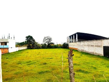 Se vende espectacular terreno en Amaguaña Calle Liberta y Carretera E35