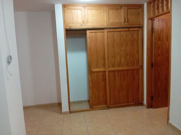 ¡Vendo Amplio Depa! Urb. Bancario Chincha Alta