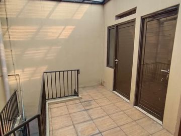 Rumah Dijual di Perkici Bintaro Sektor 5, Posisi Hook