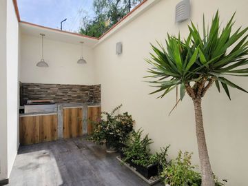Hermosa Casa en Condominio