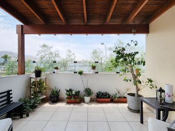 Hermosa Casa en Condominio