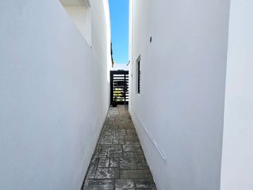 CASA EN VENTA EN BANÚS RESIDENCIAL AL NORTE DE HERMOSILLO MUY CERCA DEL BLVD MORELOS