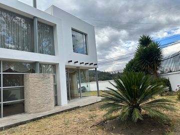 VENDO CASA EN TANDA - CERCA AL RANCHO SAN FRANCISCO