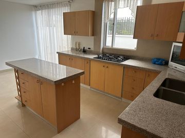 VENDO CASA EN TANDA - CERCA AL RANCHO SAN FRANCISCO
