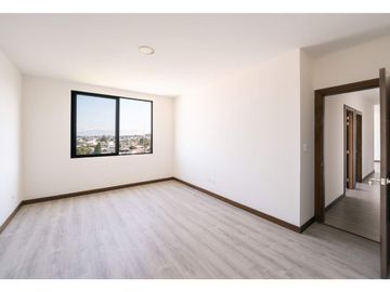 Venta de departamento en Tumbaco, cerca a la Av. Interoceánica, Ruta Viva, centros comerciales y bancos.