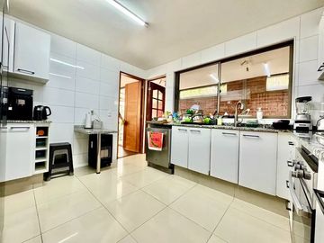 Excelente casa Remodelada, El Umbral de Chicureo