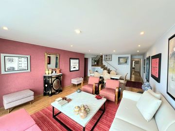 Venta de Moderno y Amplio Duplex En Miraflores