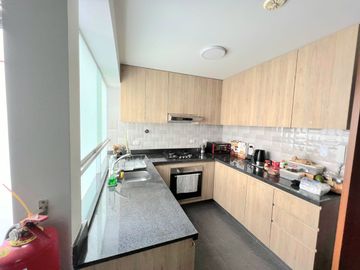 Venta de Moderno y Amplio Duplex En Miraflores