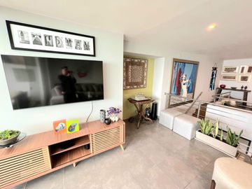 Venta de Moderno y Amplio Duplex En Miraflores
