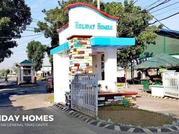 Single Detached House & Lot For Sale in Holiday Homes General Trias Cavite
