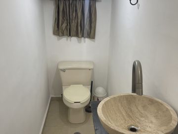 CASA EN VENTA SECTOR PRIVADO EN ESCOBEDO