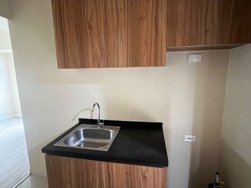 FOR SALE | 1 Bedroom with Balcony (T1-222) | Centralis Towers - Makati