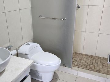VENDO DEPARTAMENTO PUERTO SANTA ANA EDIFICIO BELLINI 3