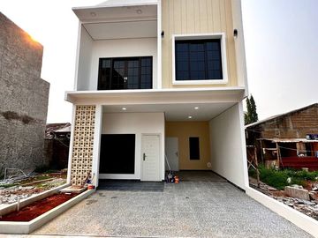 Dijual Cepat Unit Rumah SIAP HUNI & Indent Di Cipayung - Jakarta Timur Dekat Tol Setu [AR049]