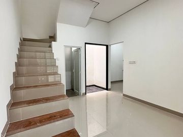 Dijual Cepat Unit Rumah SIAP HUNI & Indent Di Cipayung - Jakarta Timur Dekat Tol Setu [AR049]
