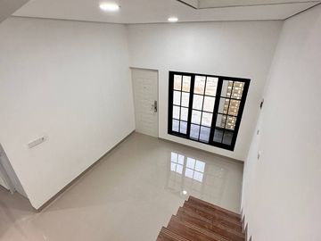 Dijual Cepat Unit Rumah SIAP HUNI & Indent Di Cipayung - Jakarta Timur Dekat Tol Setu [AR049]