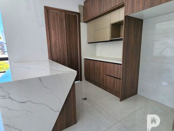 A 5 minutos de La Carolina Bellavista Suite por estrenar en venta ascensor generador eléctrico gimnasio BBQ
