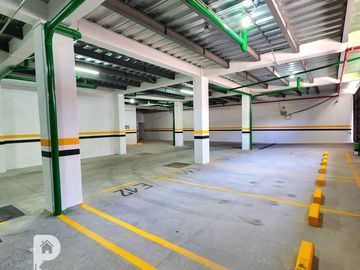 A 5 minutos de La Carolina Bellavista Suite por estrenar en venta ascensor generador eléctrico gimnasio BBQ