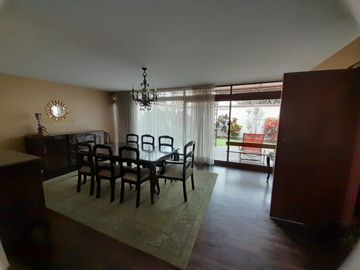 VENDO CASA EN EL ROSAL MIRAFLORES  340 MTS2