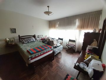 VENDO CASA EN EL ROSAL MIRAFLORES  340 MTS2