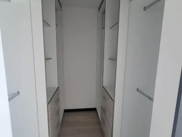 DEPARTAMENTO DE VENTA EN MONTESERRIN - QUITO NUEVO