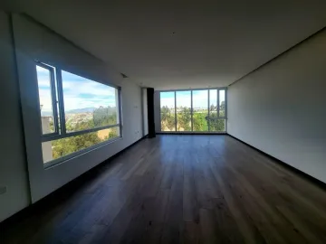 DEPARTAMENTO DE VENTA EN MONTESERRIN - QUITO NUEVO