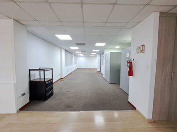 Alquiler de Oficina en el Centro de Guayaquil, Frente Al Malecón 2000