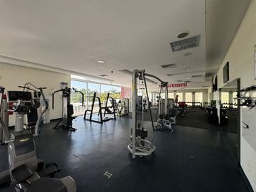 HERMOSA CASA EN VENTA EN LA RIOJA, SANTA ANITA.