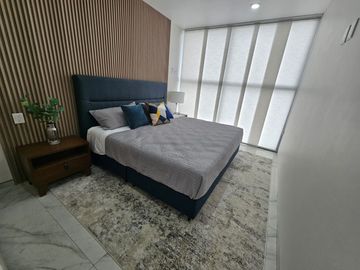 TORRE GRANITE