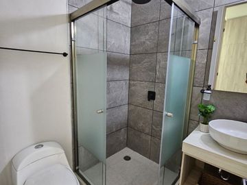 TORRE GRANITE
