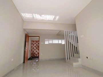 Rumah Dijual Perumahan MURAH di Jagakarsa Jaksel Dengan Lokasi Strategis Dekat Tol Krukut Depok