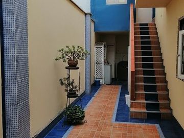 CASA EN VENTA EN  ZONA INMEJORABLE DE MIRAFLORES