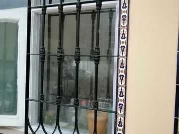 CASA EN VENTA EN  ZONA INMEJORABLE DE MIRAFLORES