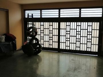 CASA EN VENTA EN  ZONA INMEJORABLE DE MIRAFLORES