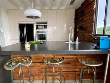 En venta lujoso departamento Penthouse en Entreríos, Km 1 vía Samborondón