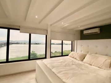 En venta lujoso departamento Penthouse en Entreríos, Km 1 vía Samborondón