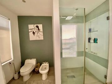 En venta lujoso departamento Penthouse en Entreríos, Km 1 vía Samborondón