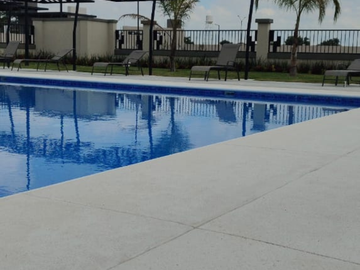 HERMOSAS CASAS MODERNAS, CON EXCELENTES AMENIDADES Y VIALIDADES