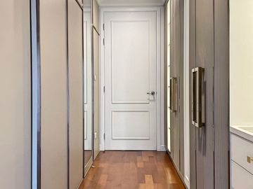 Brand New, Luxury & Modern 3 BR Townhome For Sale