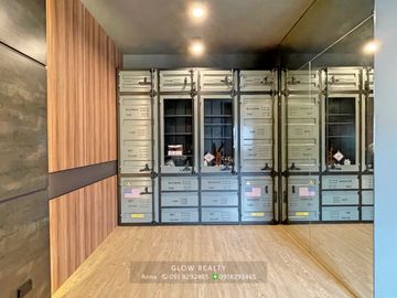 Brand New, Luxury & Modern 3 BR Townhome For Sale