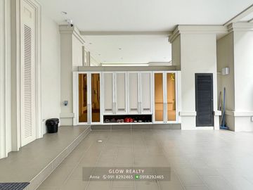 Brand New, Luxury & Modern 3 BR Townhome For Sale