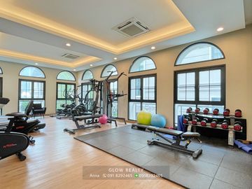 Brand New, Luxury & Modern 3 BR Townhome For Sale