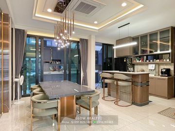 Brand New, Luxury & Modern 3 BR Townhome For Sale