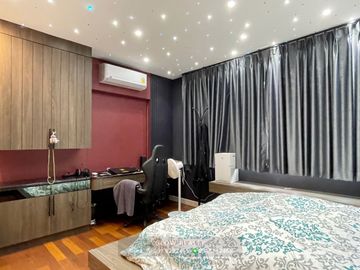 Brand New, Luxury & Modern 3 BR Townhome For Sale