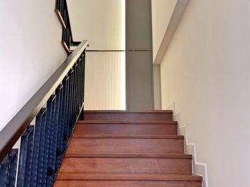 Brand New, Luxury & Modern 3 BR Townhome For Sale