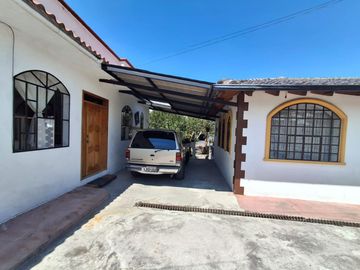 CASA RENTERA DE VENTA, La Morita 2, Tumbaco. Cerca Ruta Viva