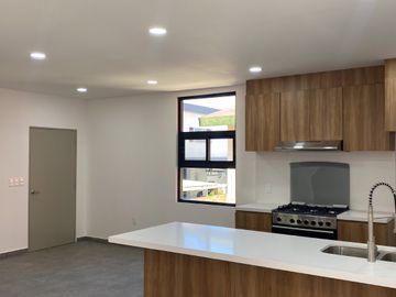 Venta de Townhouse | Ermita Sur