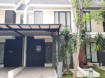Disewakan Rumah Citraland Surabaya di Northwest Lake
